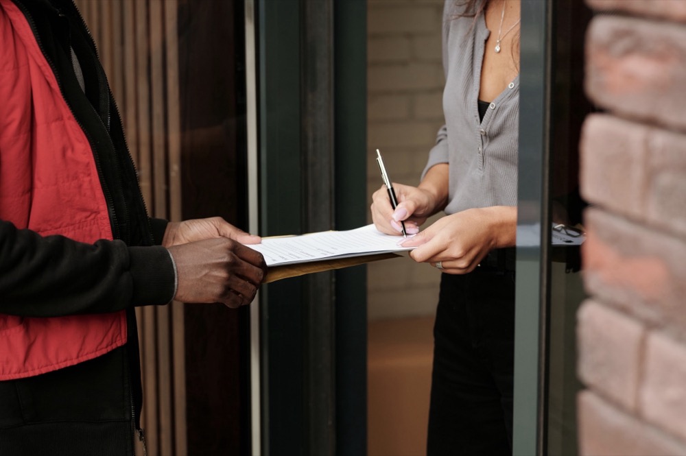 From Paper Trails to Pin Drops: The Evolution of Process Serving